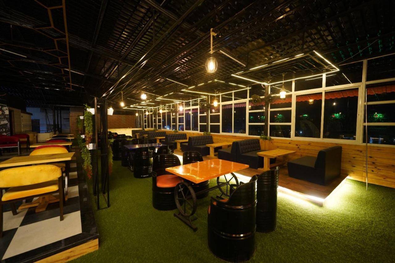 Arsh Executive Inn Dive Zewnętrze zdjęcie