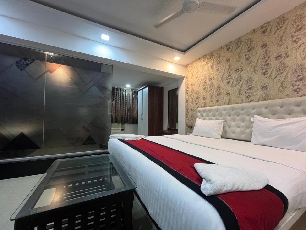 Arsh Executive Inn Dive Zewnętrze zdjęcie